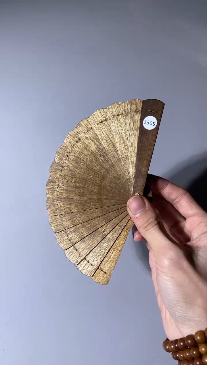 【闪购商品】金丝楠330号10cm金丝楠木小叶桢楠掌中扇