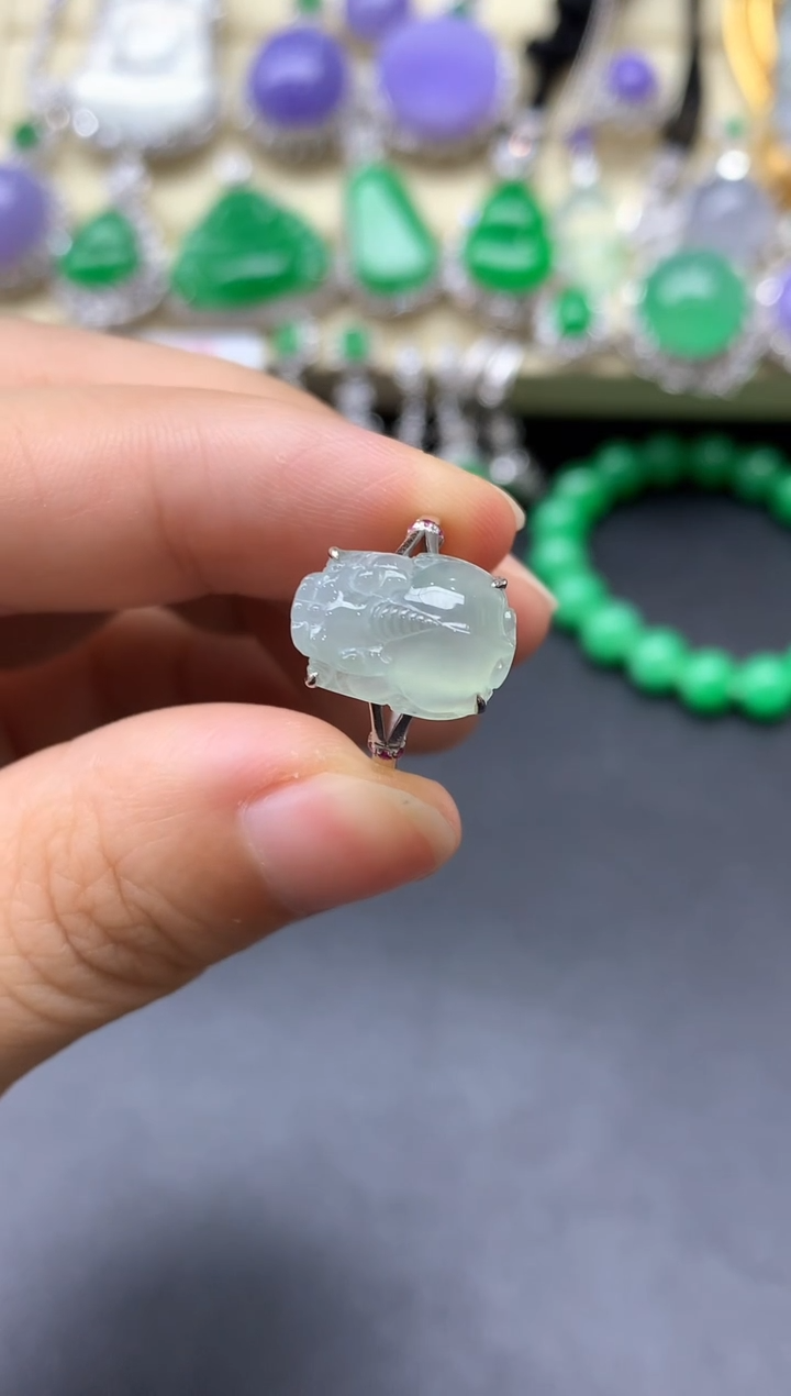 18K金镶嵌戒指翡翠216-中国好珍宝