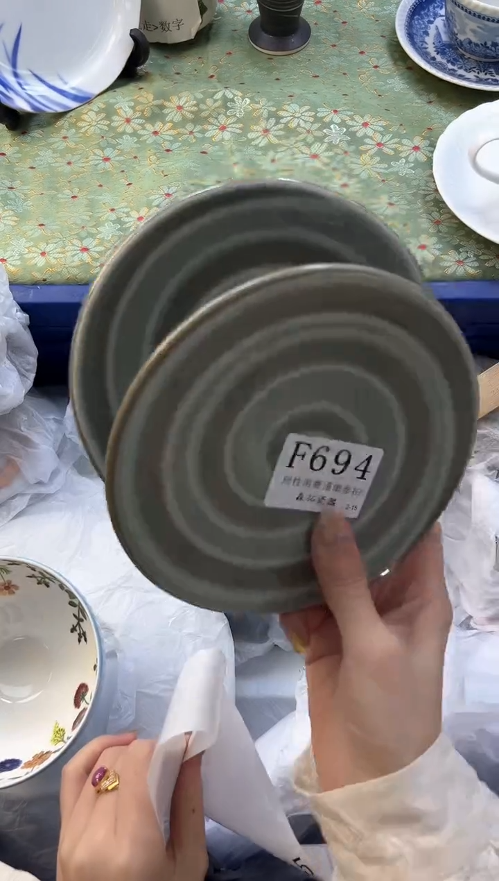 【闪购商品】瓷片          F694