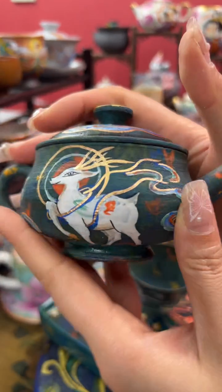 【闪购商品】洞主柴烧九色鹿高足壶