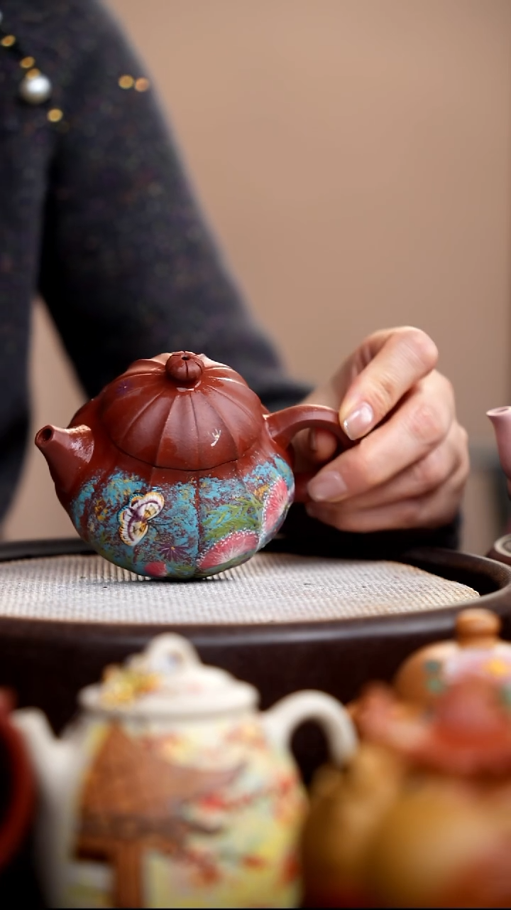 茶壶紫砂003 降坡泥筋囊文旦泥绘蝶恋花