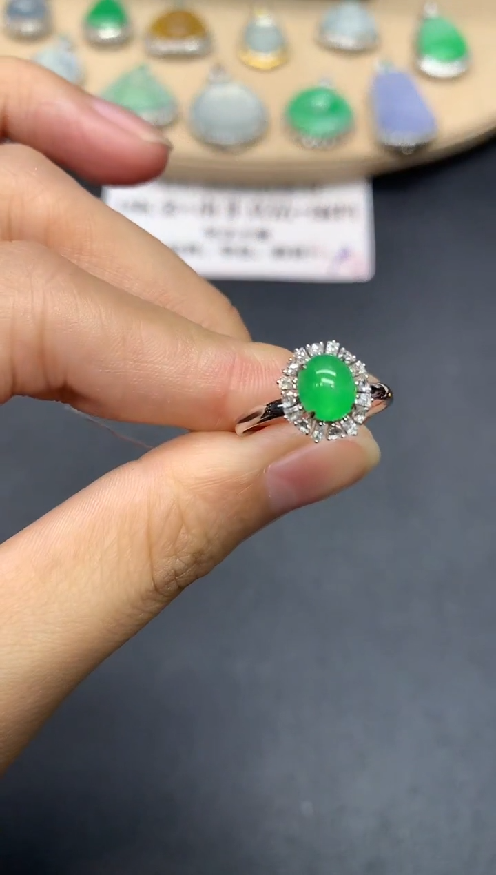 翡翠戒指18K金镶嵌蛋面【无服务费】