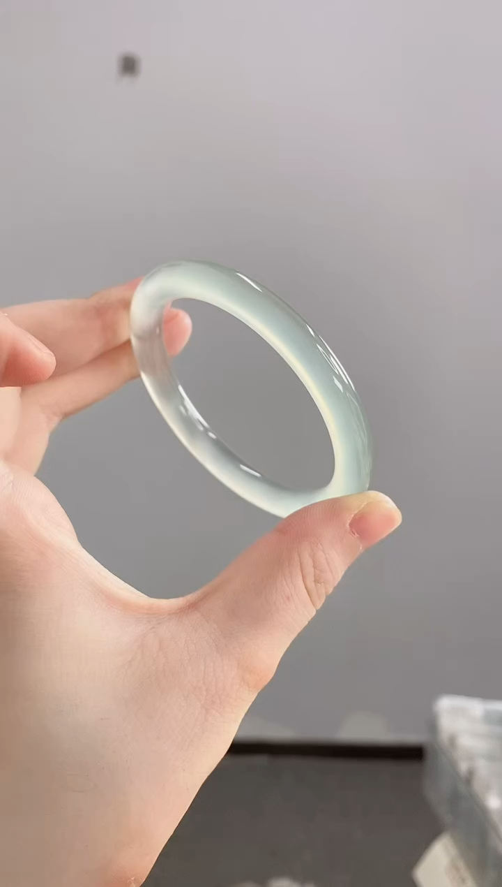 玛瑙/玉髓手镯未镶嵌53圈