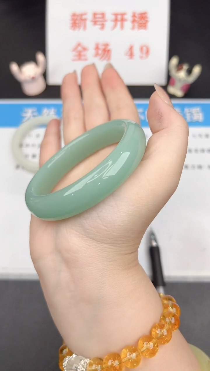 石英质玉未镶嵌手镯262