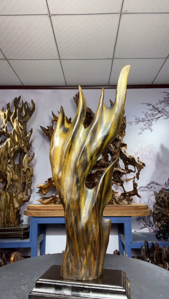 金丝楠木雕款汉*金丝楠木工艺品摆件
