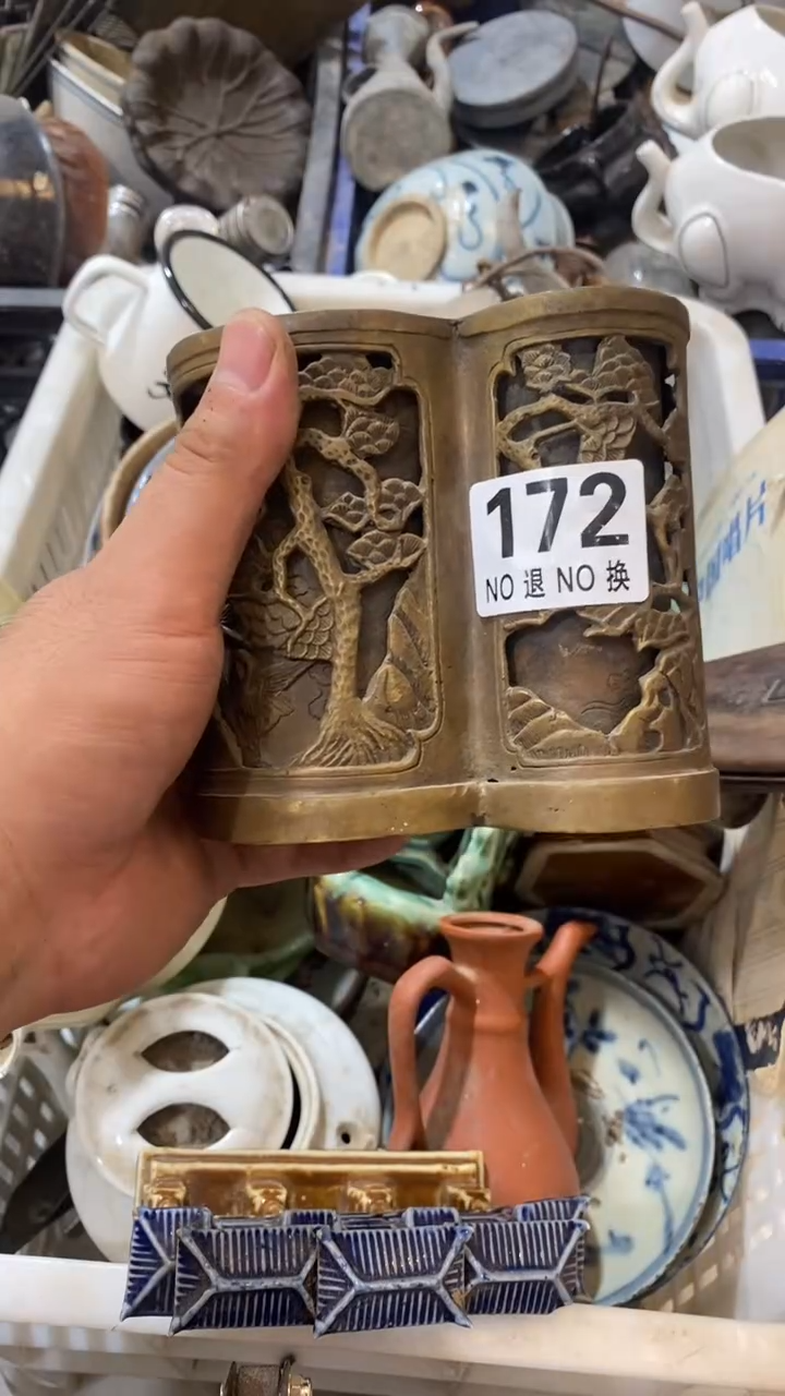 禅**味家具摆件一个