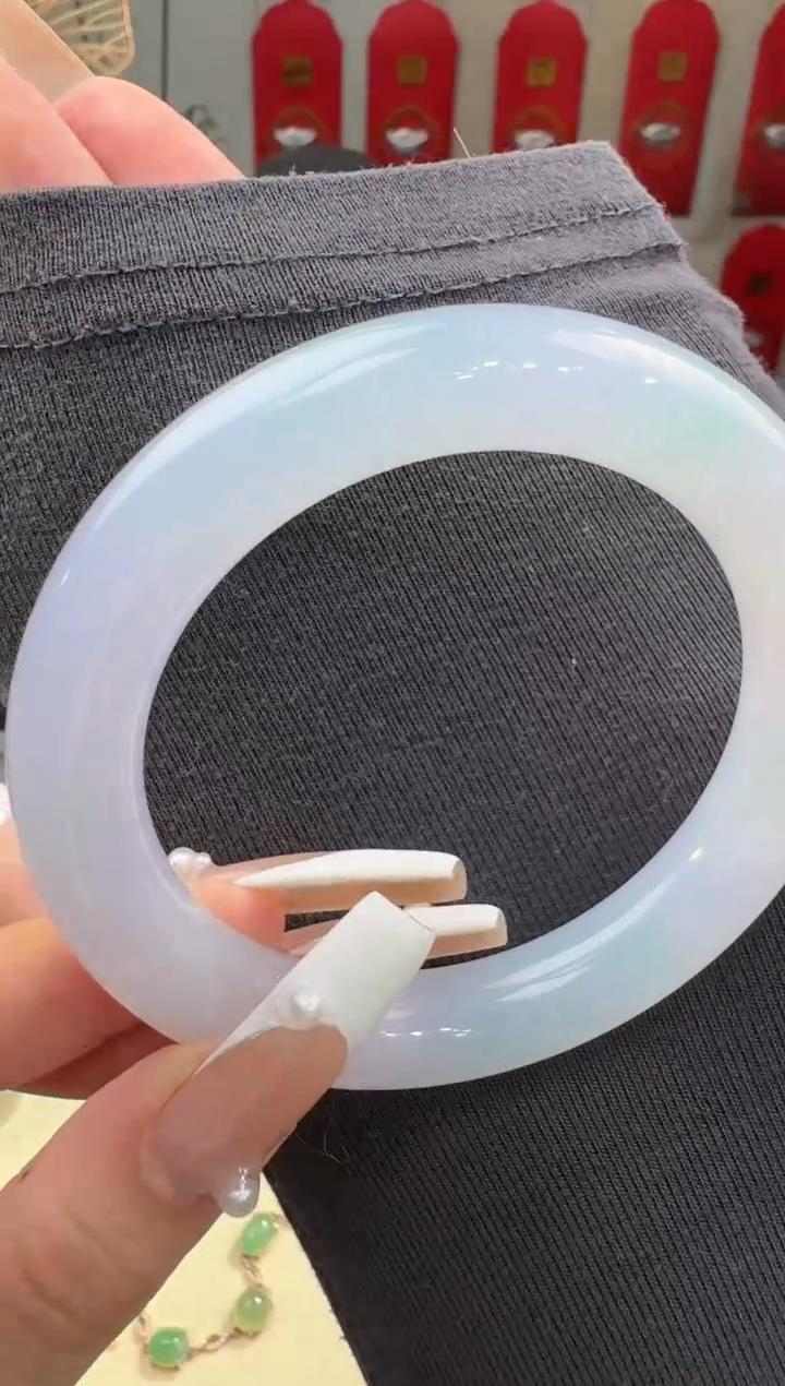 【闪购商品】翡翠手镯未镶嵌手镯