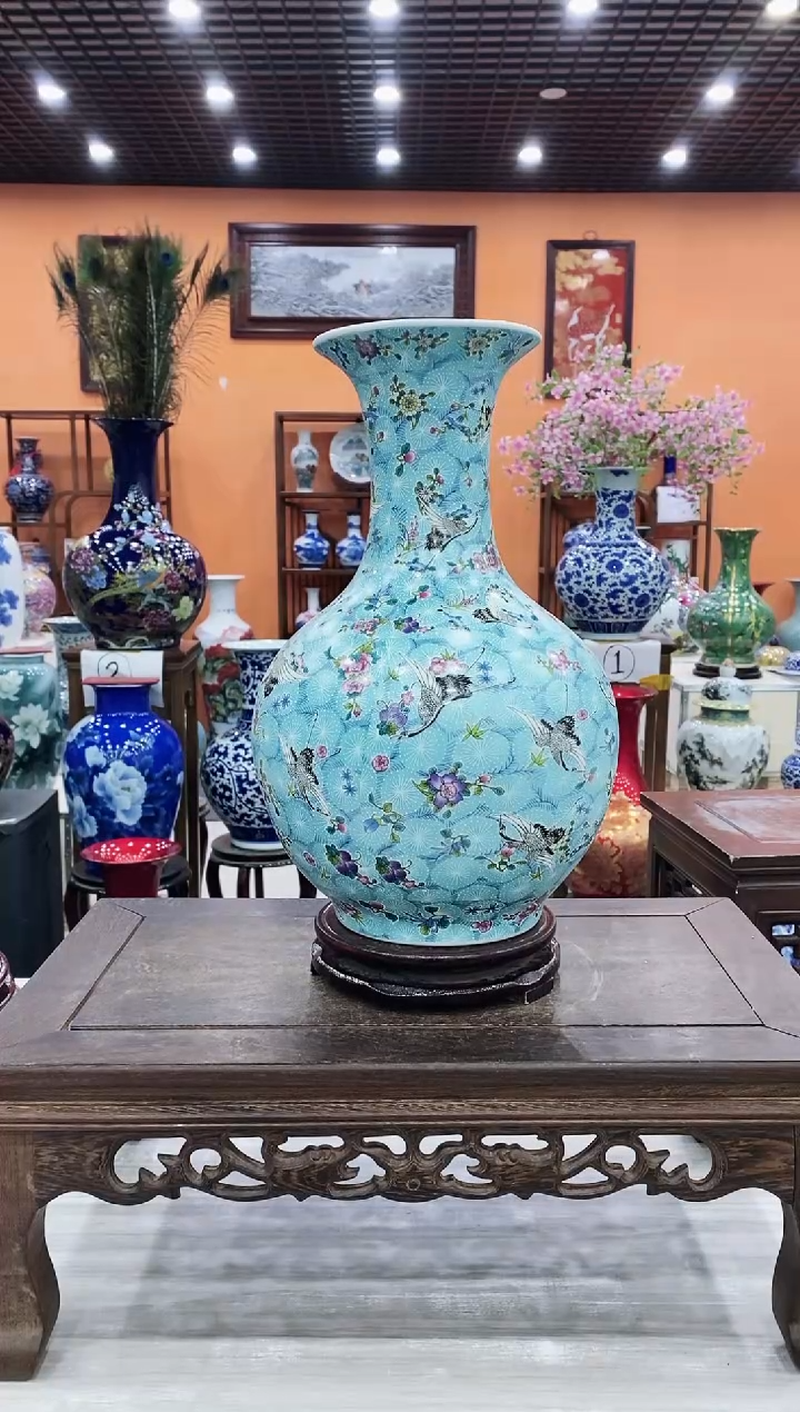 摆件天空蓝夜光仙鹤赏瓶36*20+旋转底座