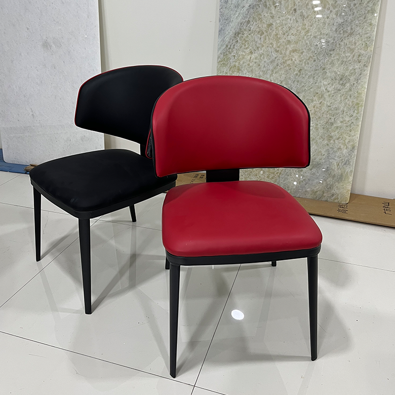 意式现代简约餐椅家用吃饭椅子铁艺靠背椅卧室书桌椅2024新款椅子