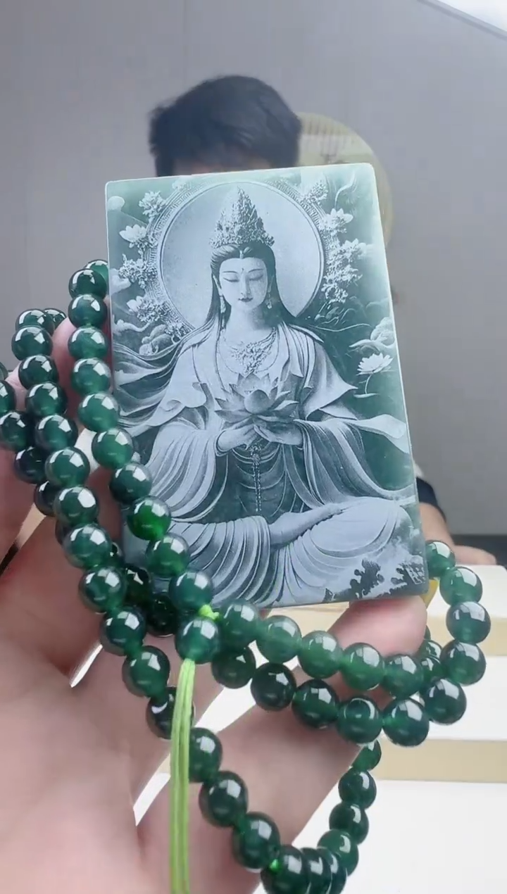 颈饰未镶嵌翡翠天然A货翡翠  多样性随机发其一