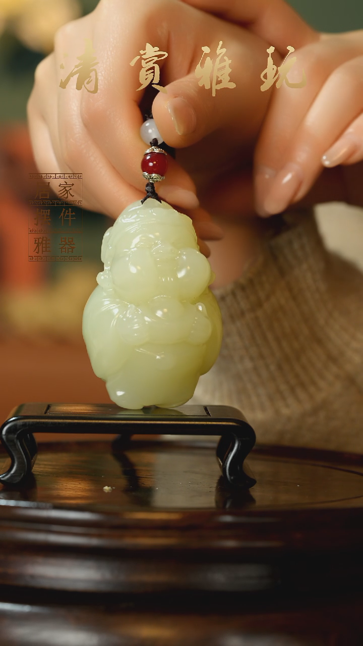 玉《丰盈在握》摆件