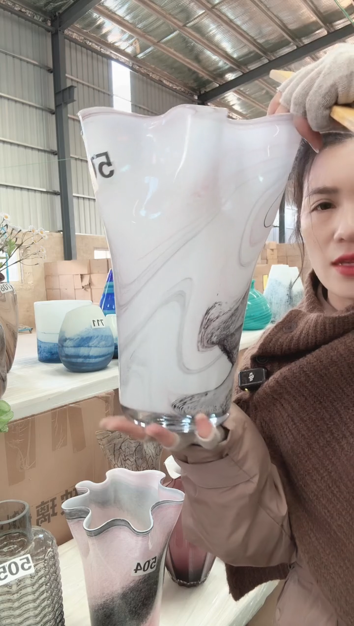 051直播玻璃花瓶