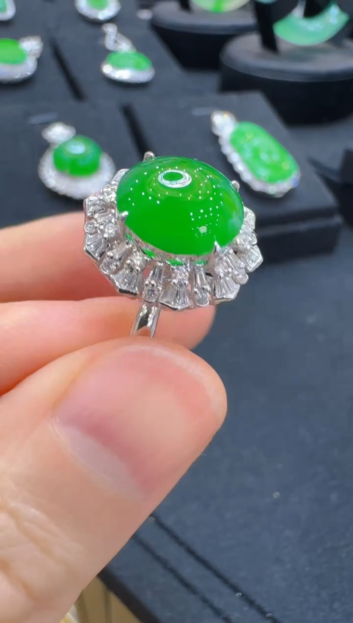 翡翠戒指18K金镶嵌多样性团购发一件