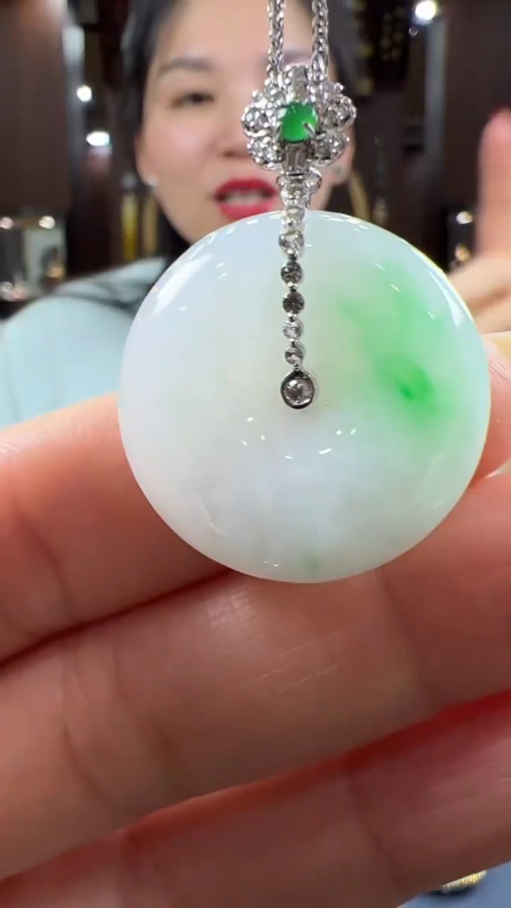 【闪购商品】翡翠挂件18K金镶嵌平安扣不含链