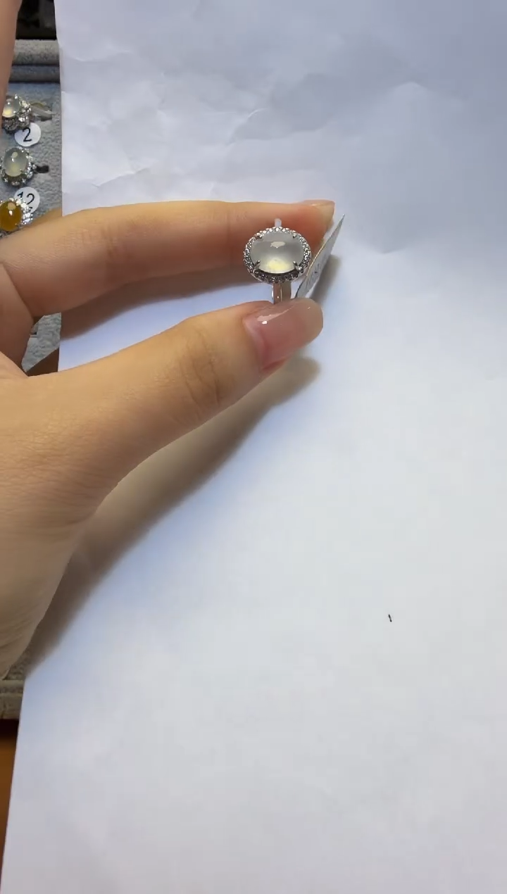 银S925镶嵌戒指翡翠925银镶缅甸A货翡翠戒指