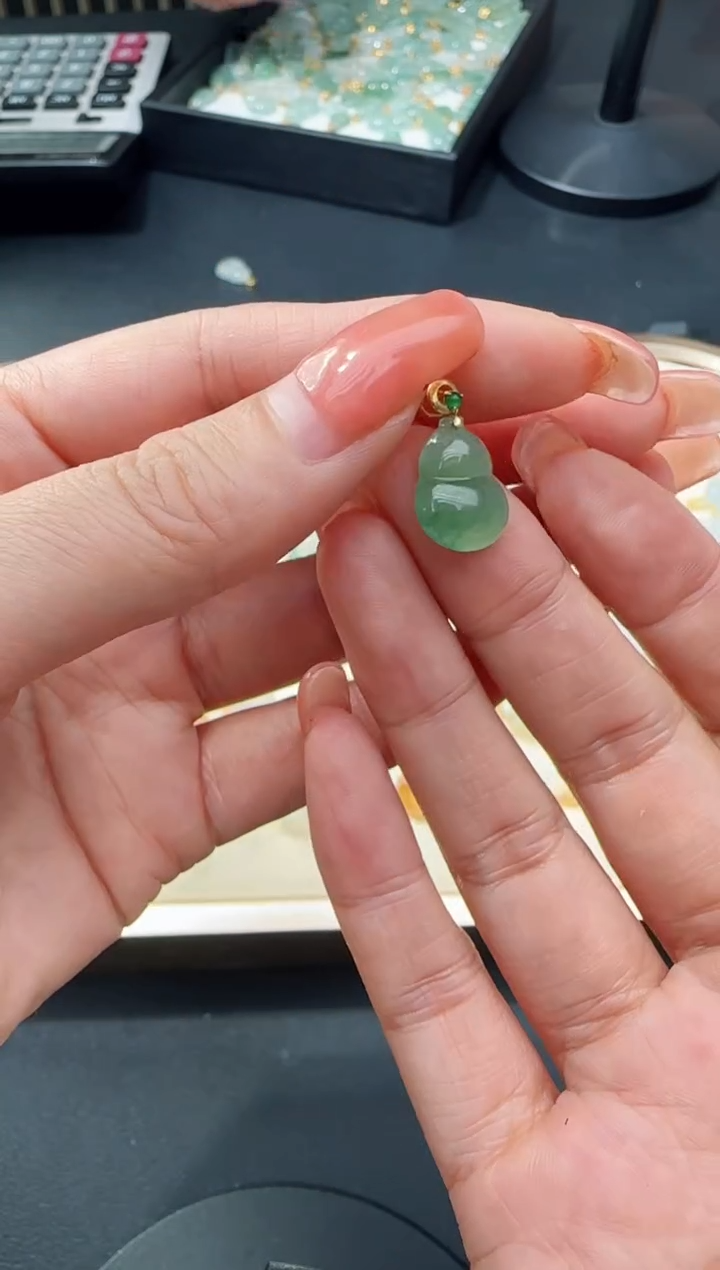 【闪购商品】翡翠颈饰18K金镶嵌TZG0115073