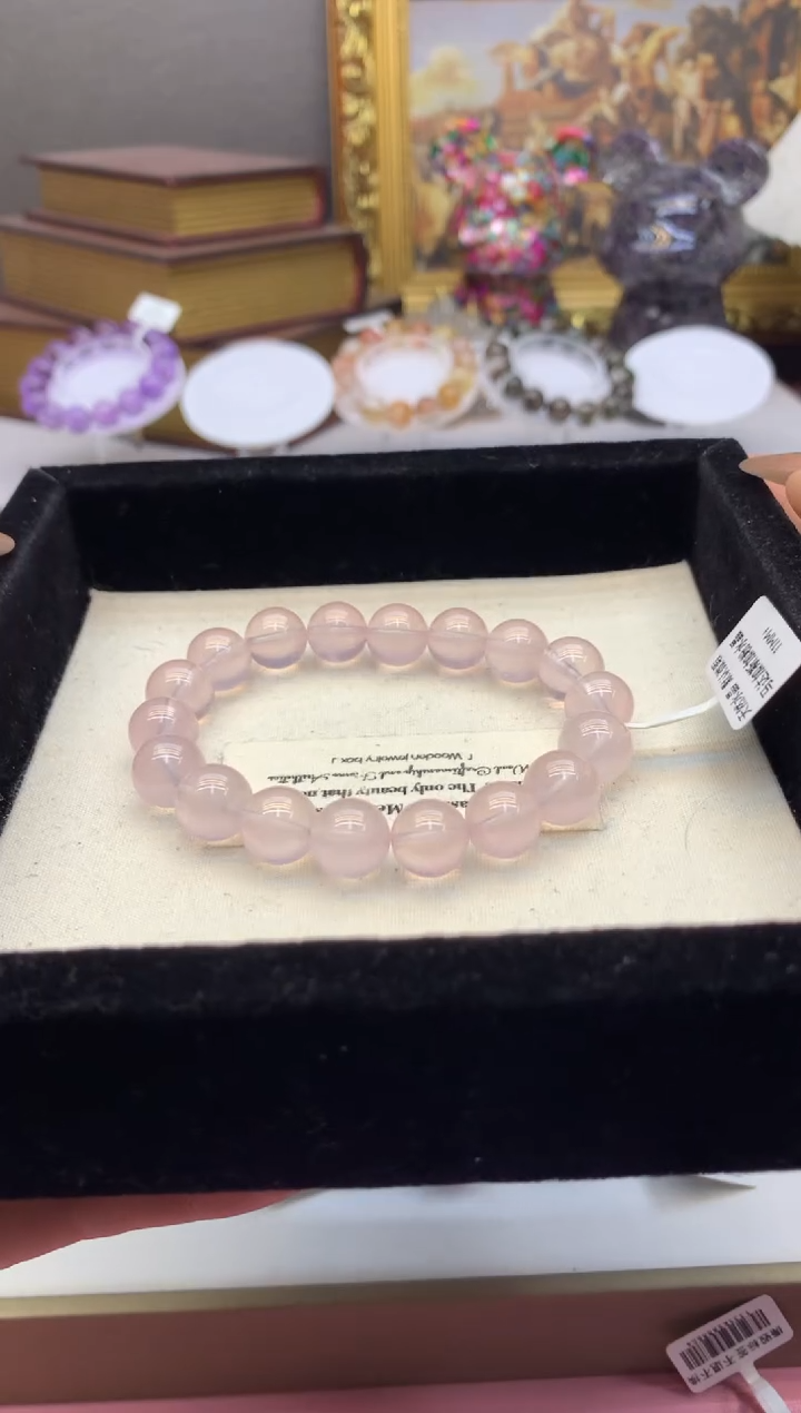 【闪购商品】水晶手串未镶嵌11+马达加斯加粉水 颜色以实物为主