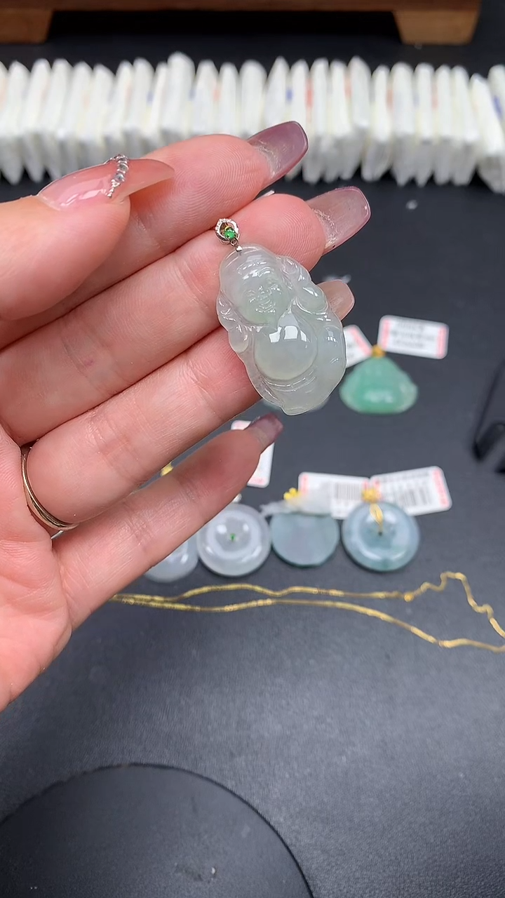 翡翠18K金镶嵌吊坠(不含链)MS180839