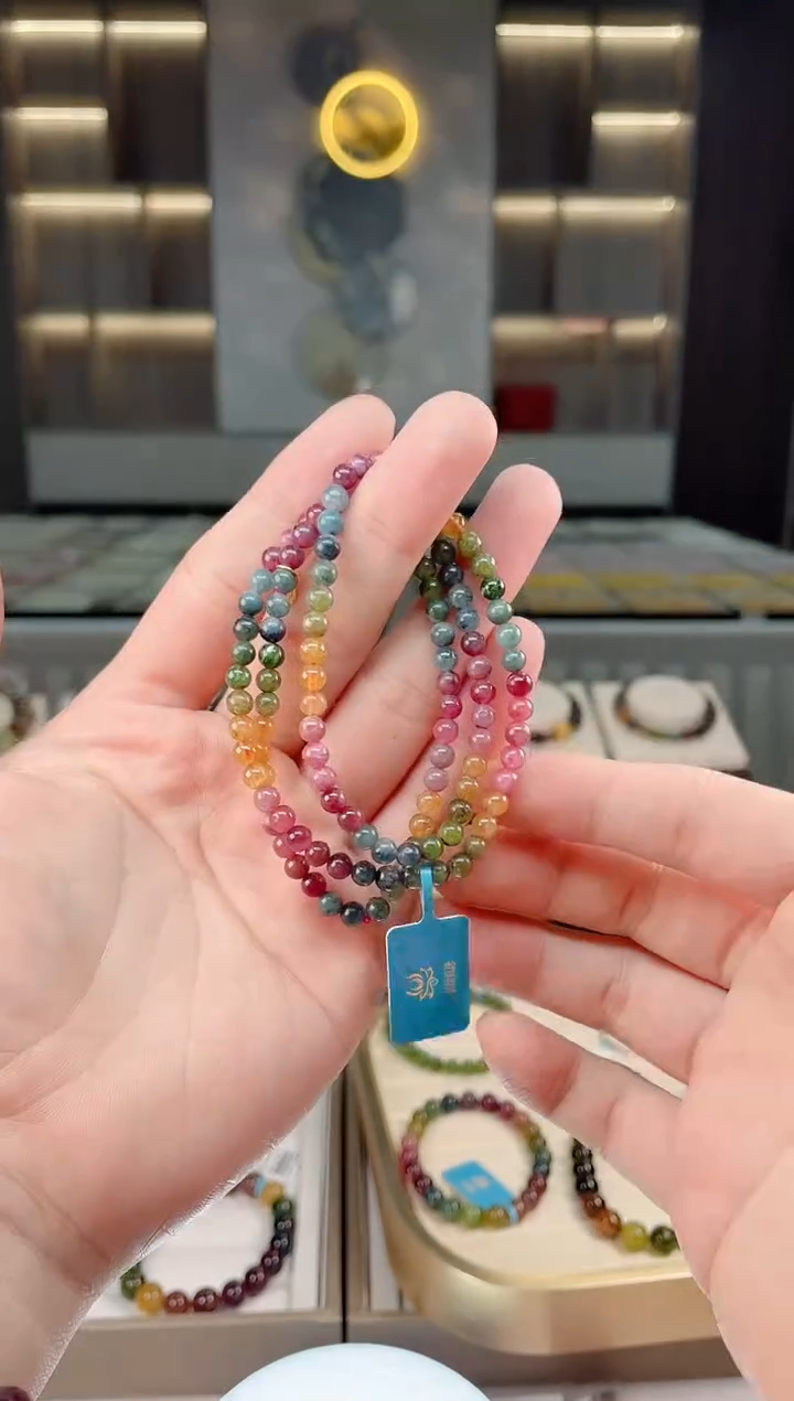 【闪购商品】碧玺三圈手串4mm+未镶嵌（多样性发一条）Y