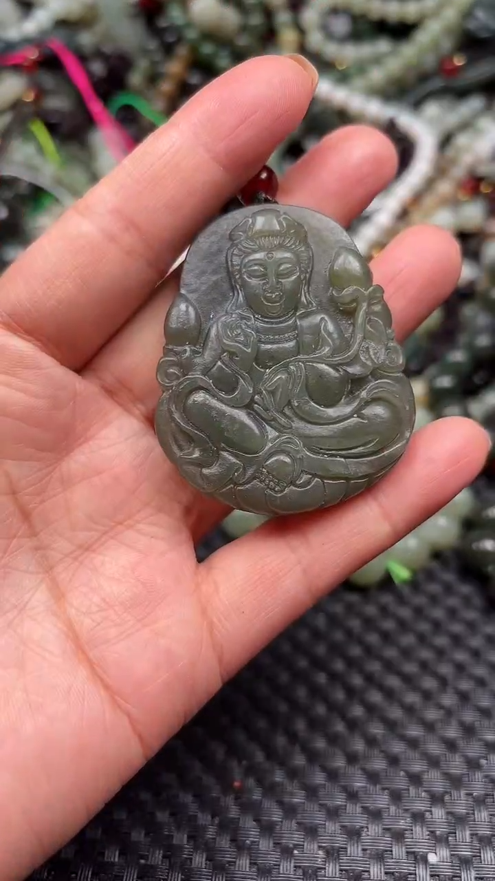 【闪购商品】和田玉颈饰未镶嵌1