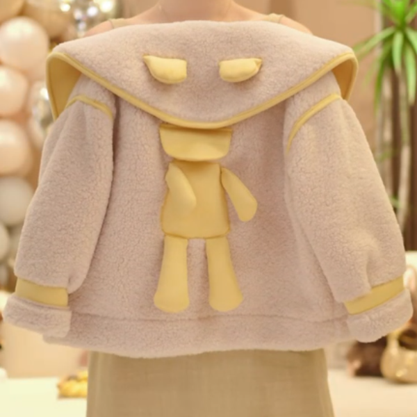 【现货现发】2025年冬季新款翻领鹿角儿童加绒加厚好看小熊毛毛外套