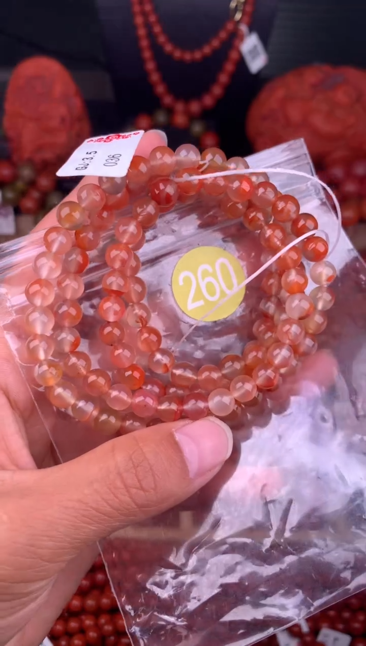 南红玛瑙未镶嵌珠宝奇石260-6