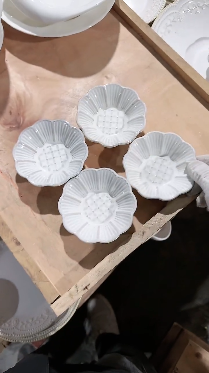 【闪购商品】瓷片4个奈良味碟微瑕 凑满20元包邮