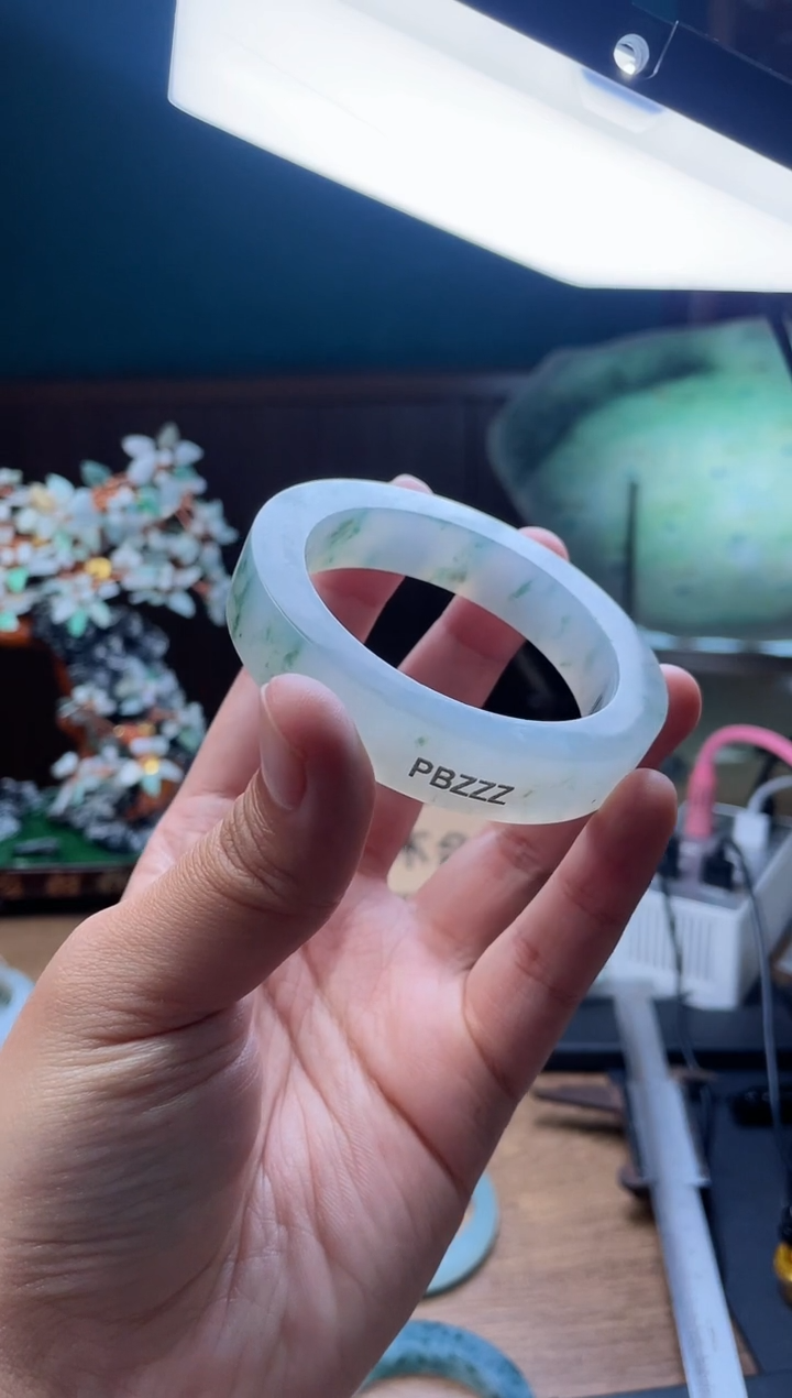 【闪购商品】定制翡翠手镯未镶嵌定制