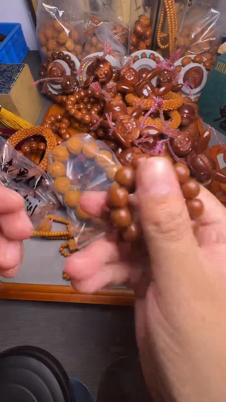 手串橄榄核丷**丷微瑕猴头老型