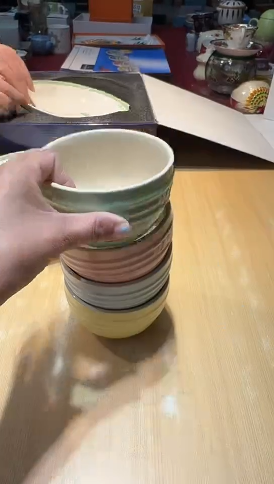 瓷片生活的本意是开心阿@@1