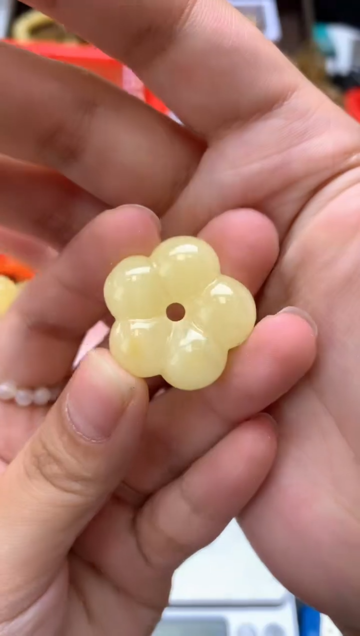 【闪购商品】琥珀珠宝奇石未镶嵌109琥珀蜜蜡小坑花粉介意勿拍