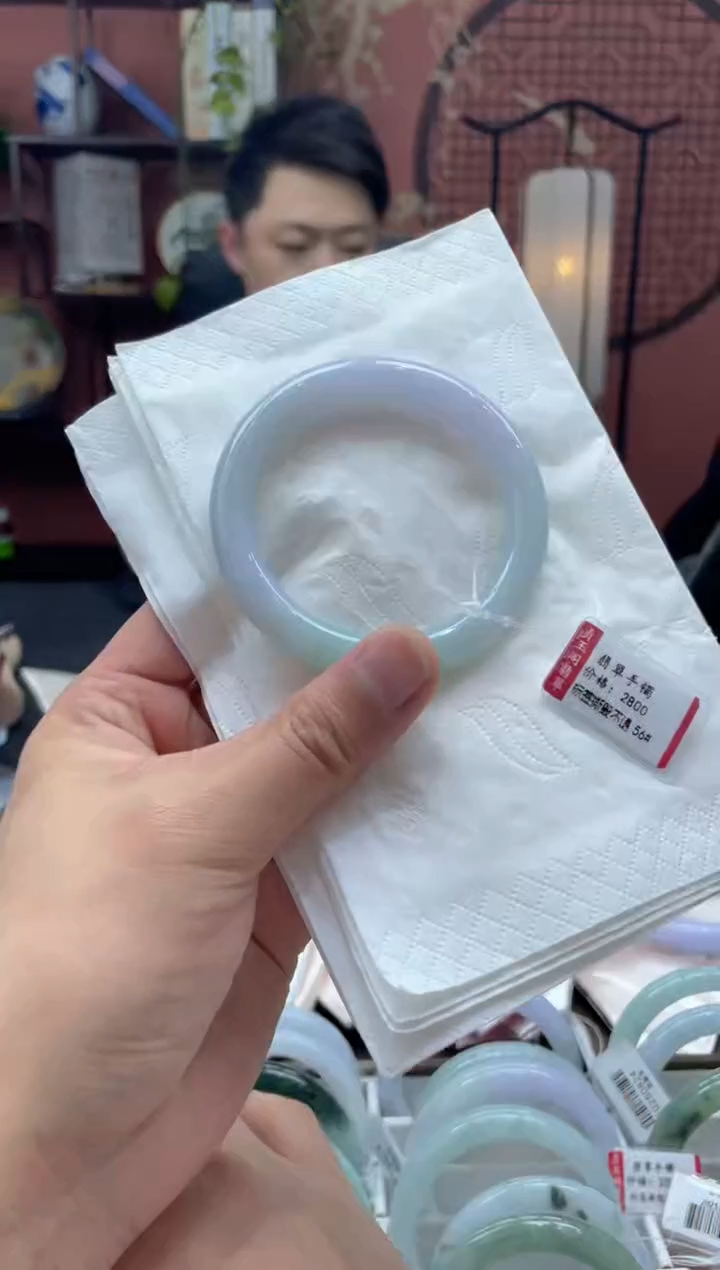 未镶嵌手镯翡翠离****责8637********