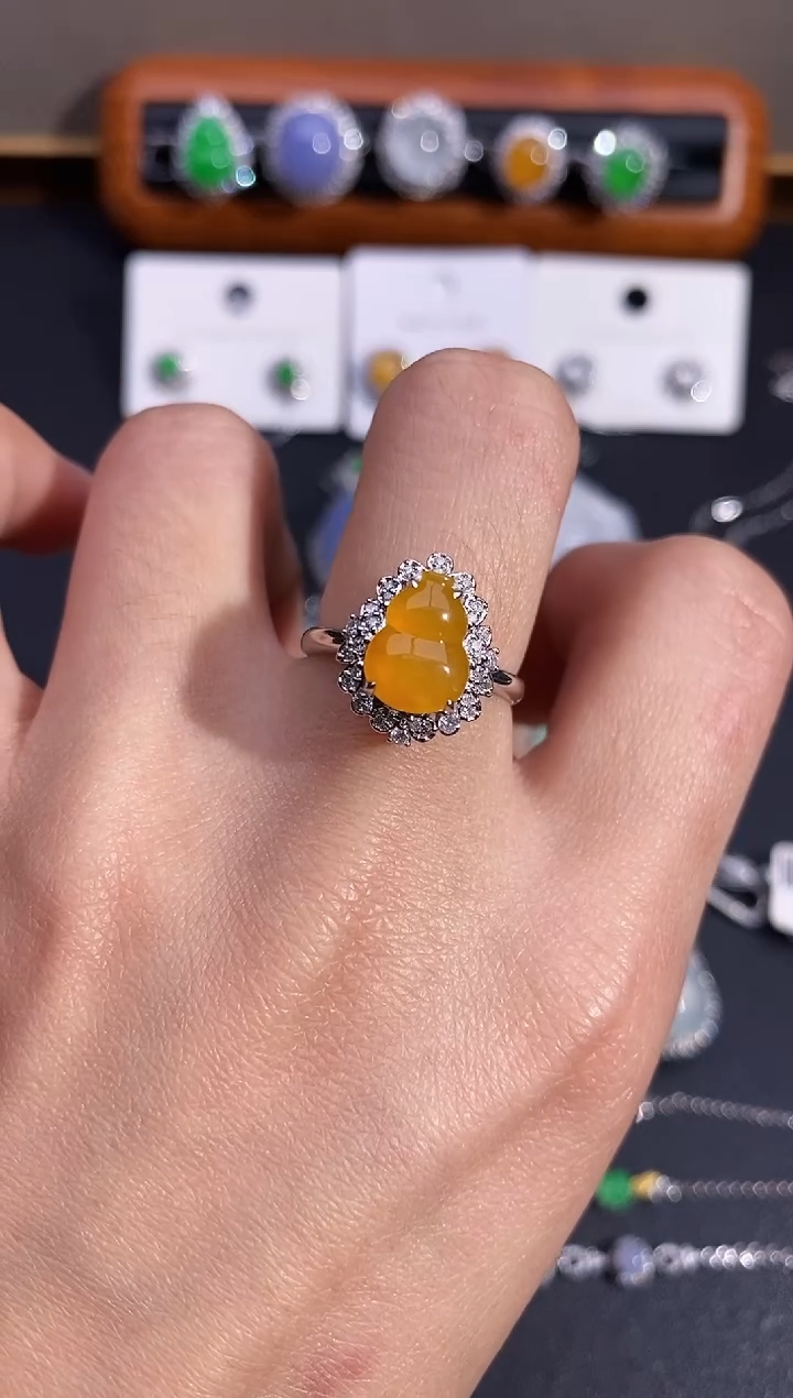 【闪购商品】翡翠戒指18K金镶嵌戒指