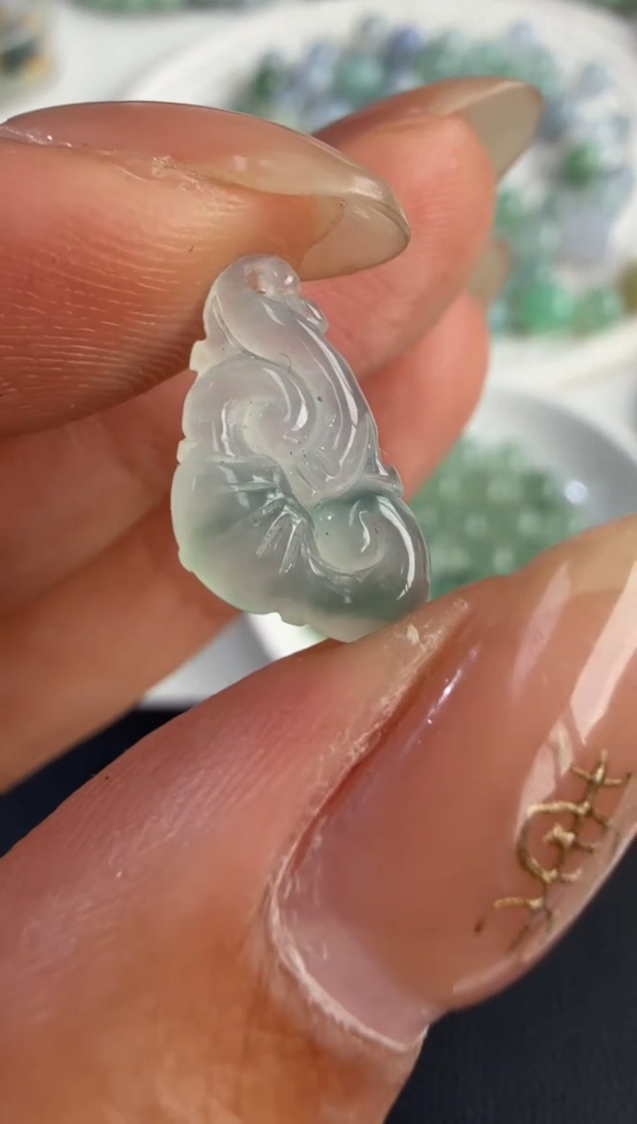 未镶嵌定制翡翠如意68+10