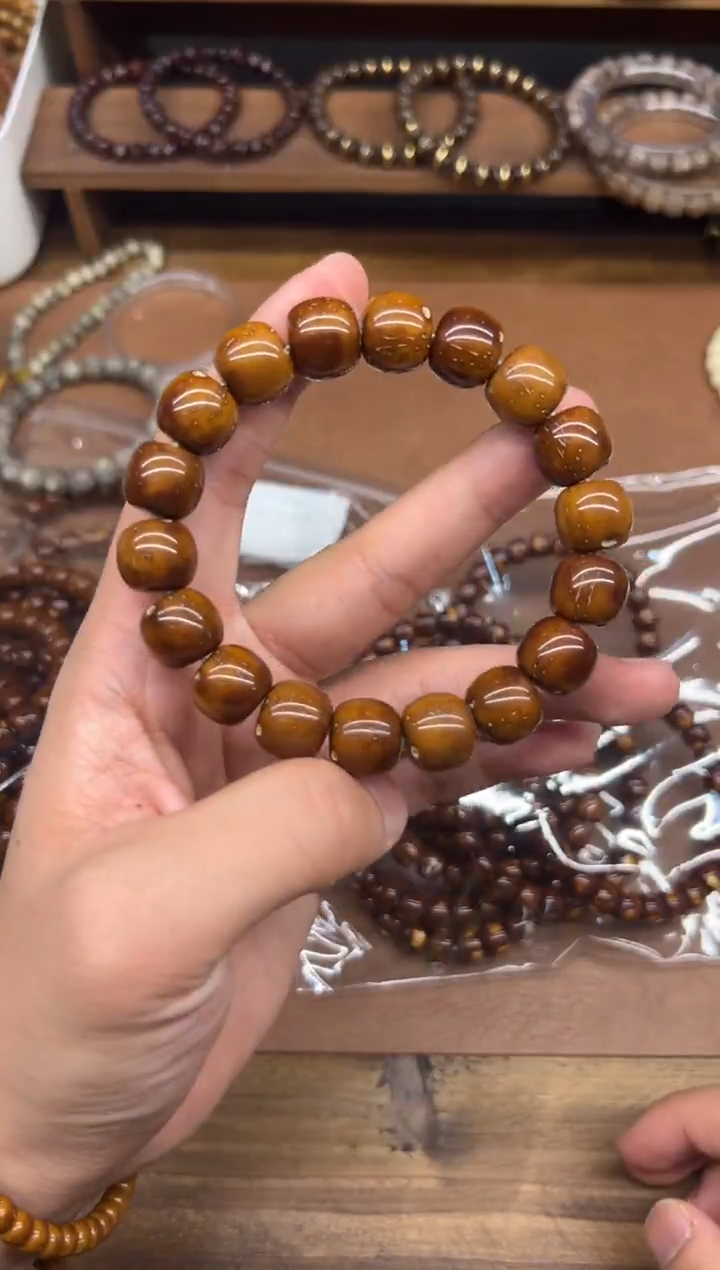 手串紫金鼠咖皮14+半实心老型