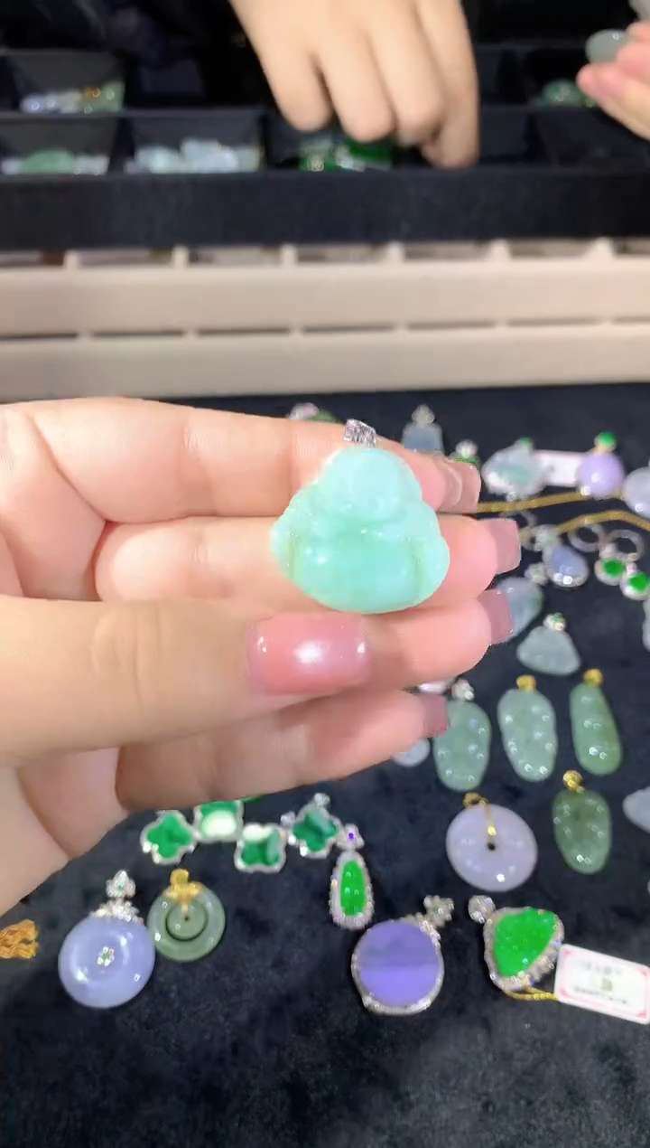 【闪购商品】翡翠吊坠(不含链)18K金镶嵌129dml时尚