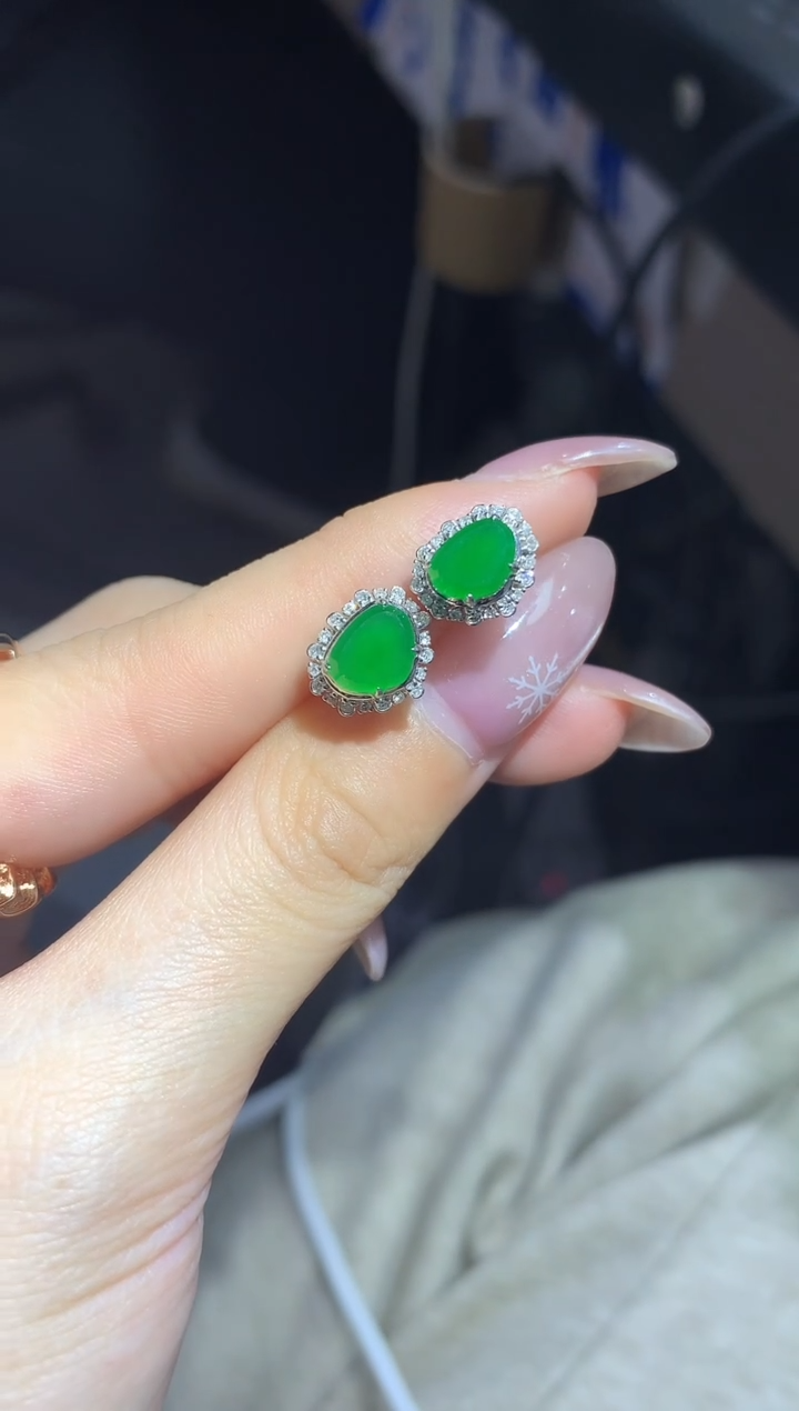 18K金镶嵌翡翠耳饰13买断