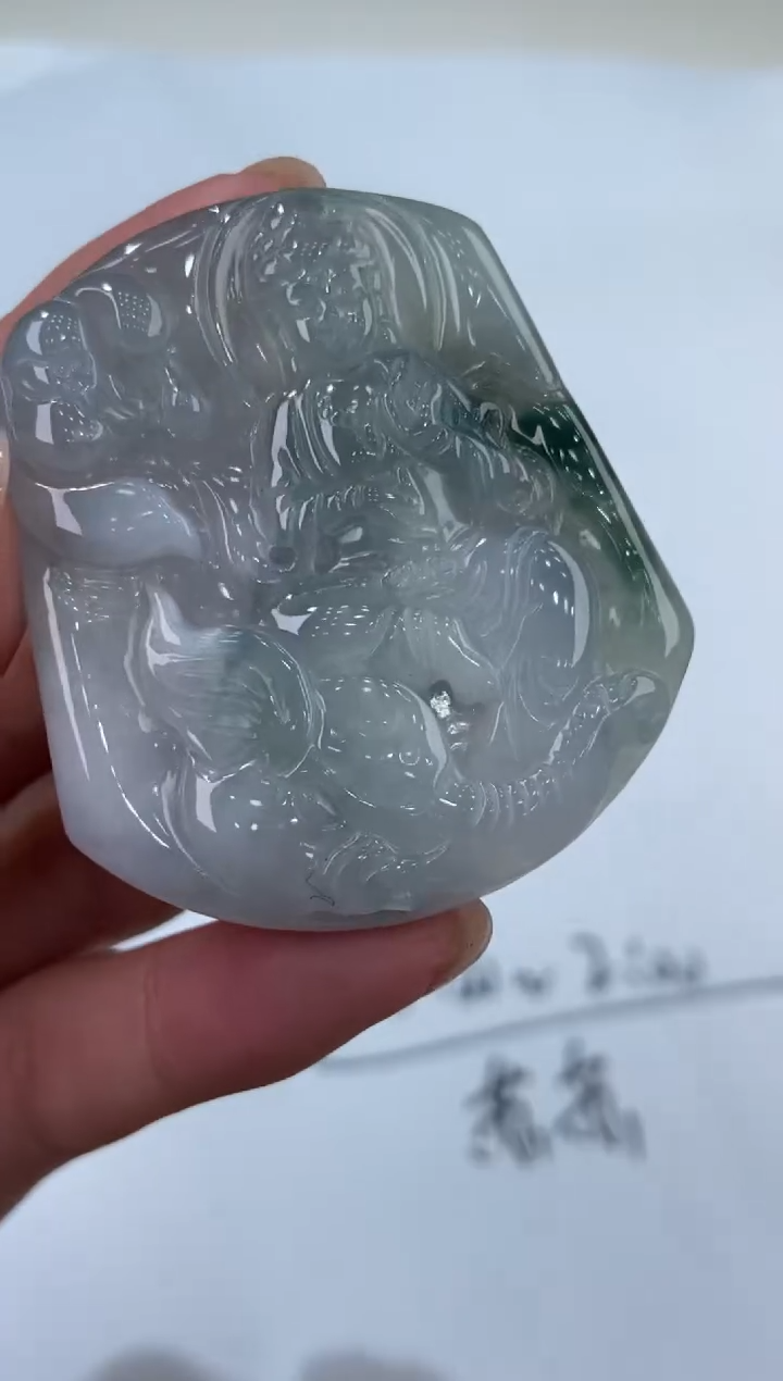 【闪购商品】翡翠未镶嵌颈饰2204207