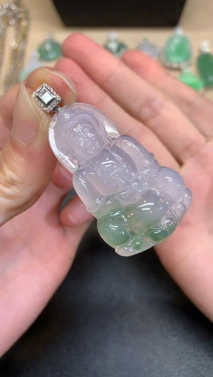 【闪购商品】翡翠颈饰18K金镶嵌观音【无服务费】