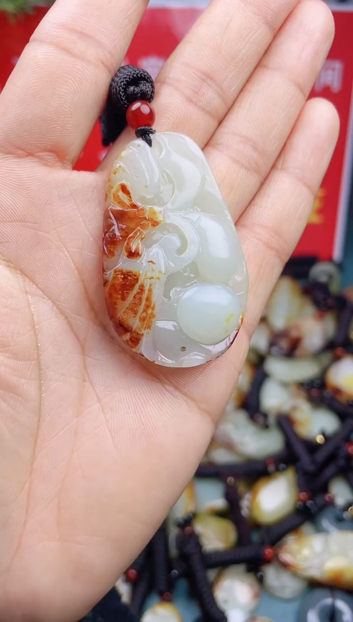 【闪购商品】和田玉颈饰未镶嵌