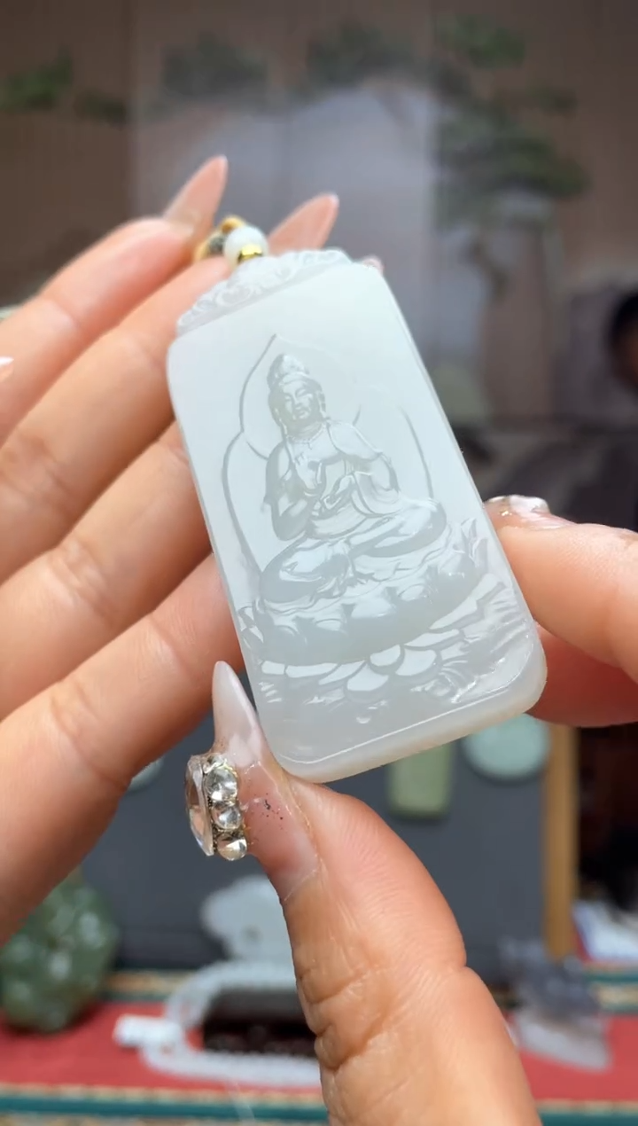 【闪购商品】和田玉颈饰未镶嵌一