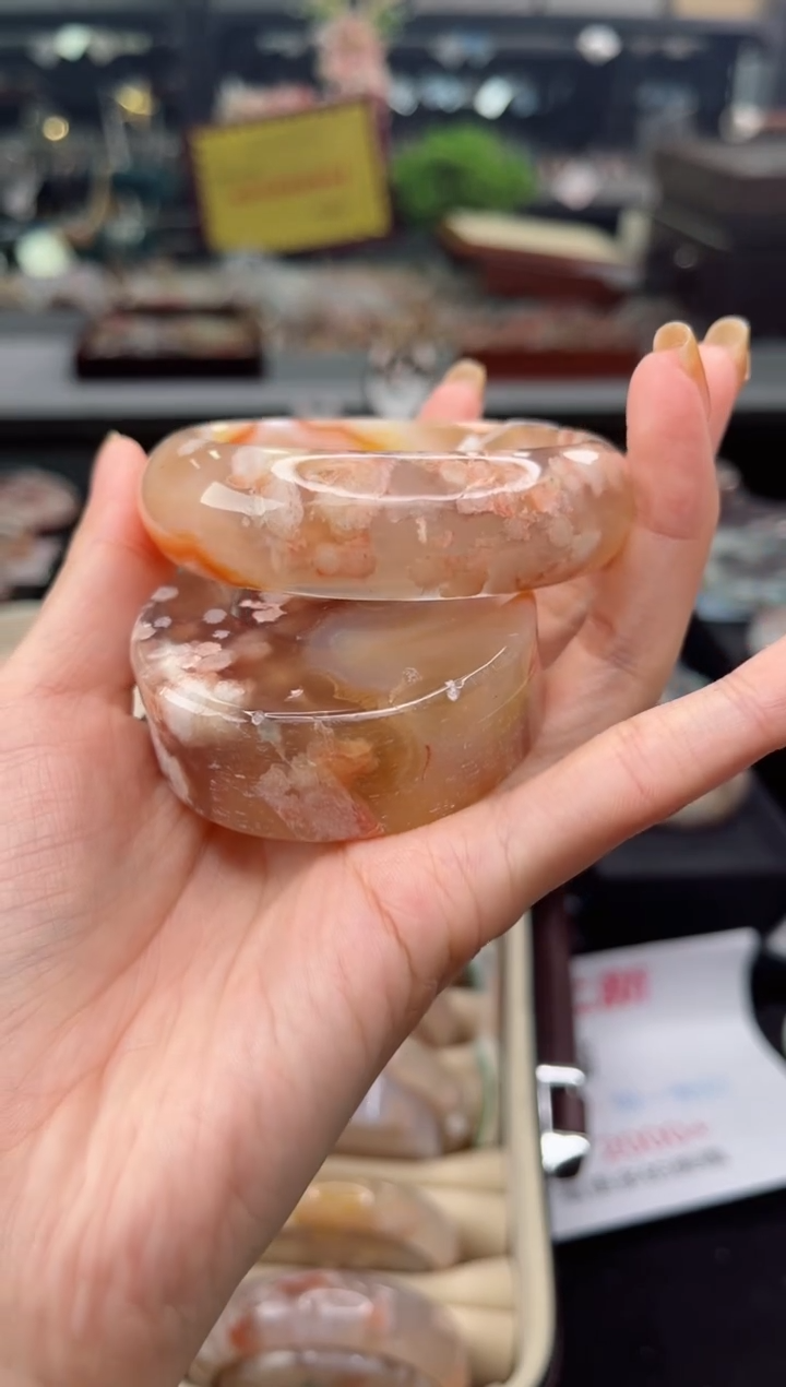 【闪购商品】石英质玉手镯未镶嵌57圈口（赠品镯心）6674992