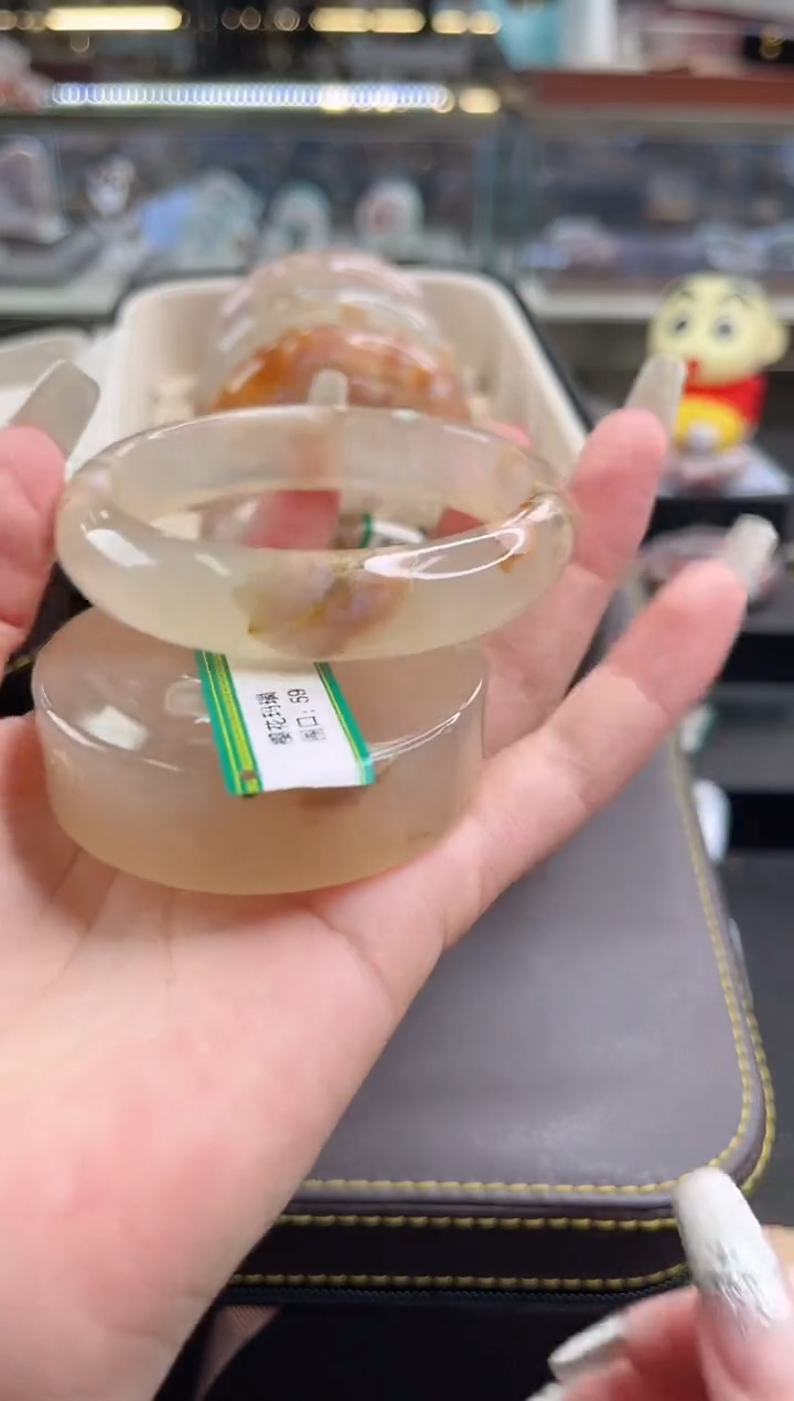 未镶嵌手镯石英质玉尘*丷圈口（赠品镯心）