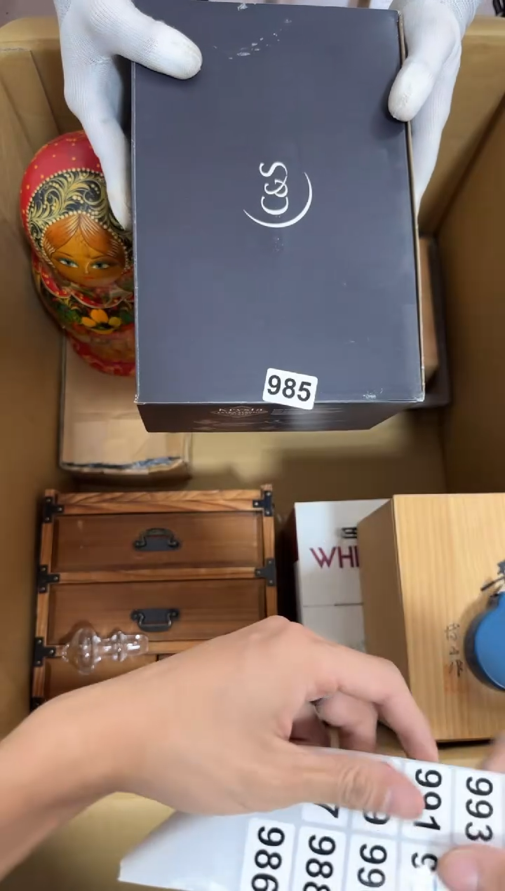 瓷片海****）985中古商品，谨慎购买