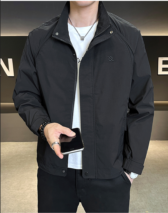 上衣夹克刺绣暗褶拉链休闲厚款不起球防风立领三防