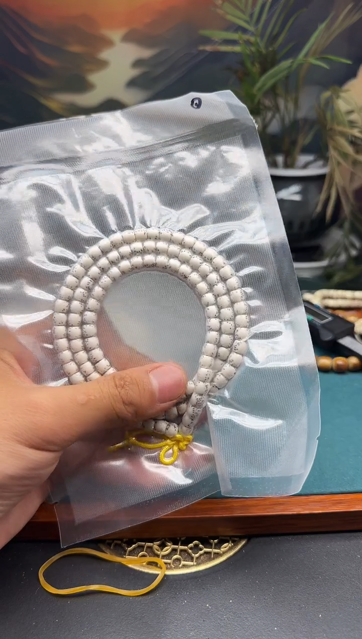 星月菩提吊坠原脂原白【直切脖挂