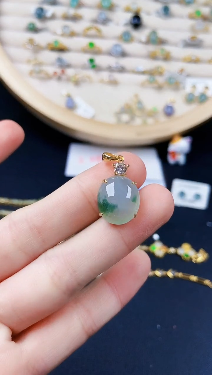 【闪购商品】翡翠银S925镶嵌颈饰46456546