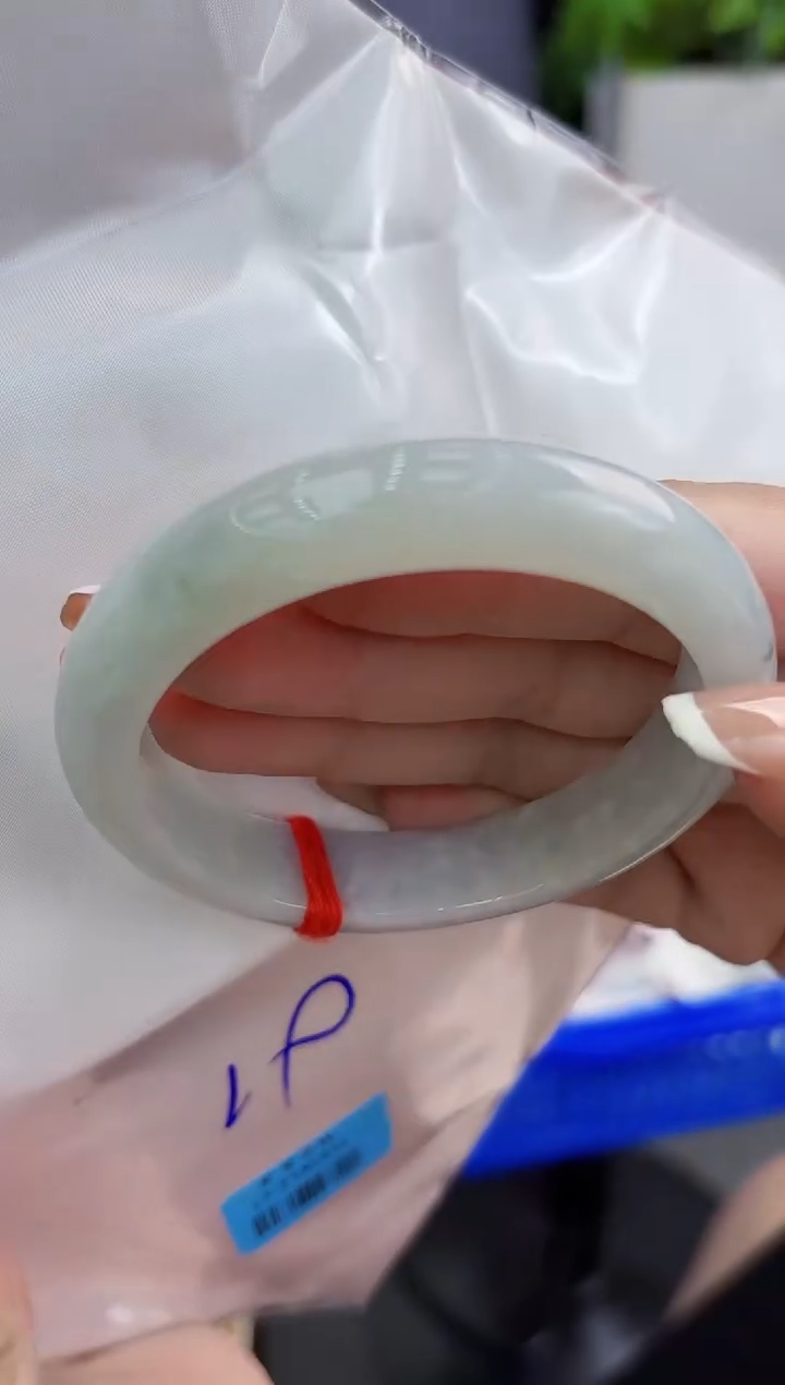 【闪购商品】翡翠手镯未镶嵌翡翠手镯