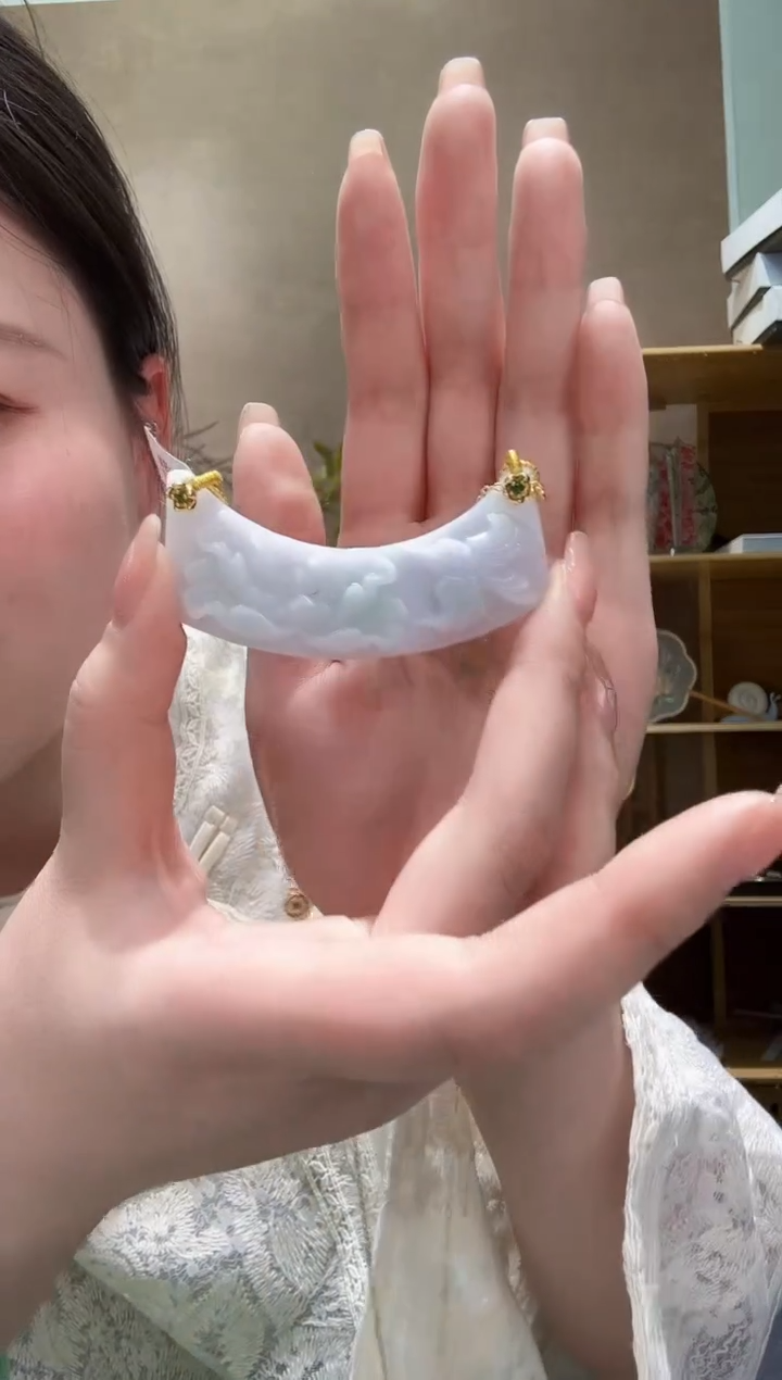 【闪购商品】翡翠未镶嵌颈饰吊坠