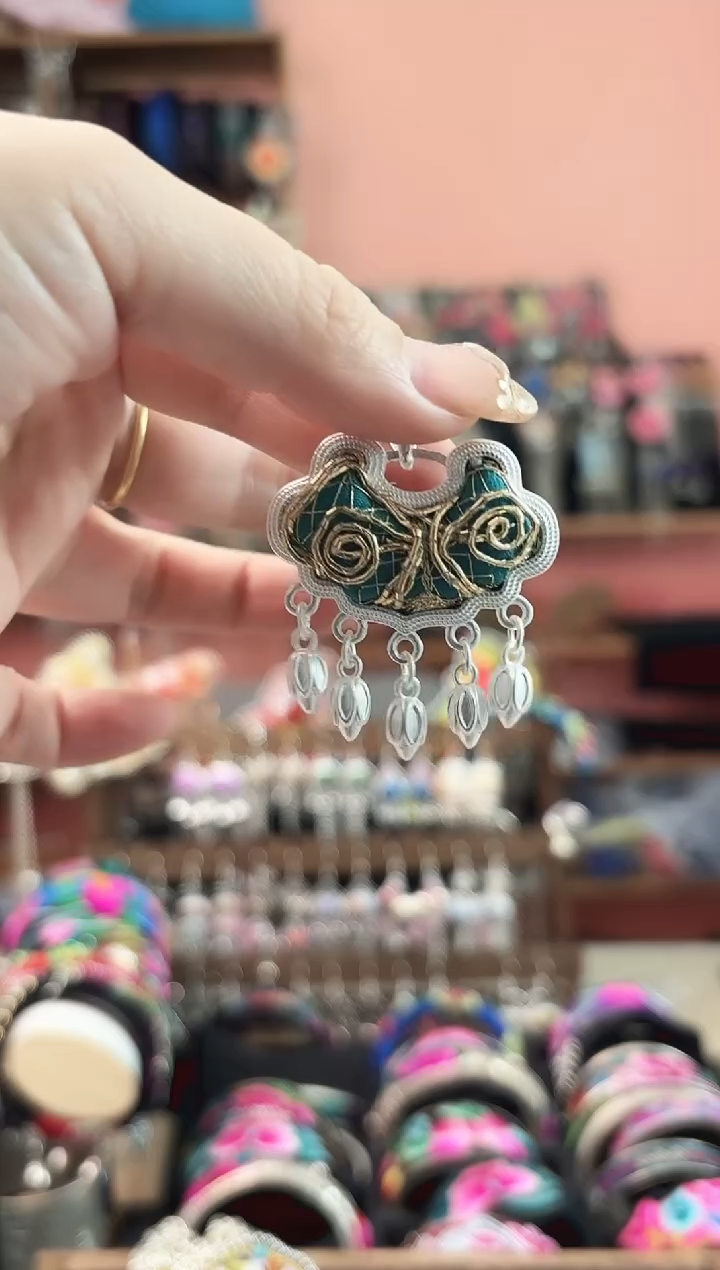 织绣艺艺枝独绣手工饰品  37